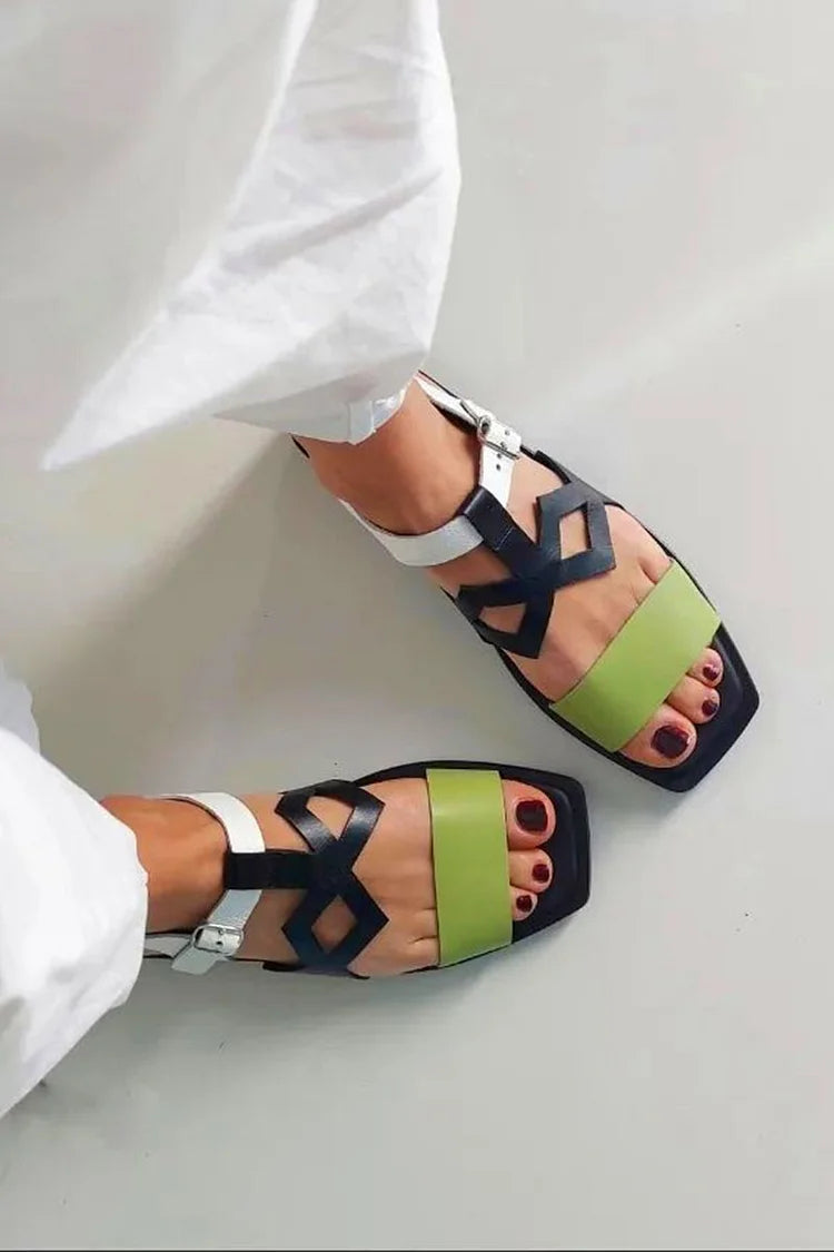 Sandali cut-out bicolore neri a punta quadrata