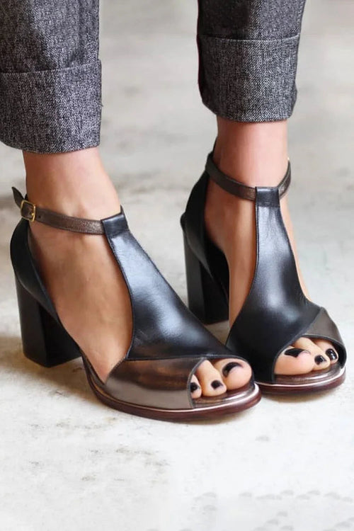 Tacco largo peep toe patchwork nero con cinturino alla caviglia