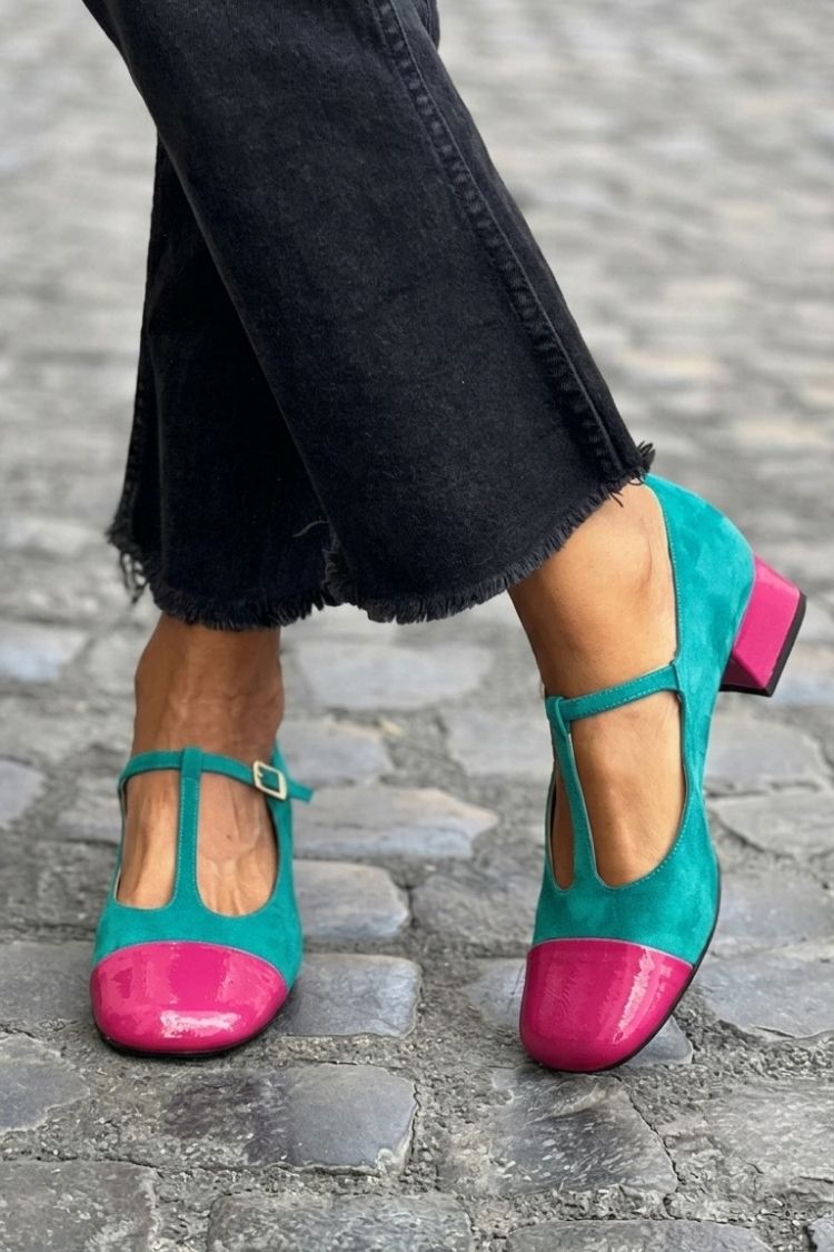 Décolleté color block Viola a punta rotonda con fibbia e cinturino a T