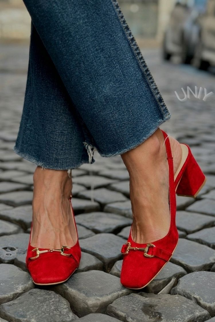 Slingback con tacco a blocco in camoscio oliva
