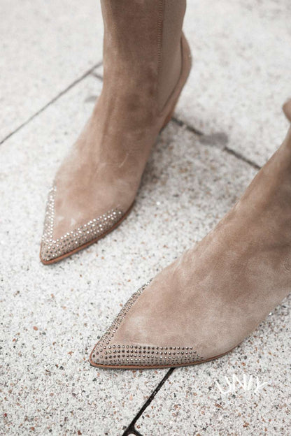 Stivaletti western in suede beige
