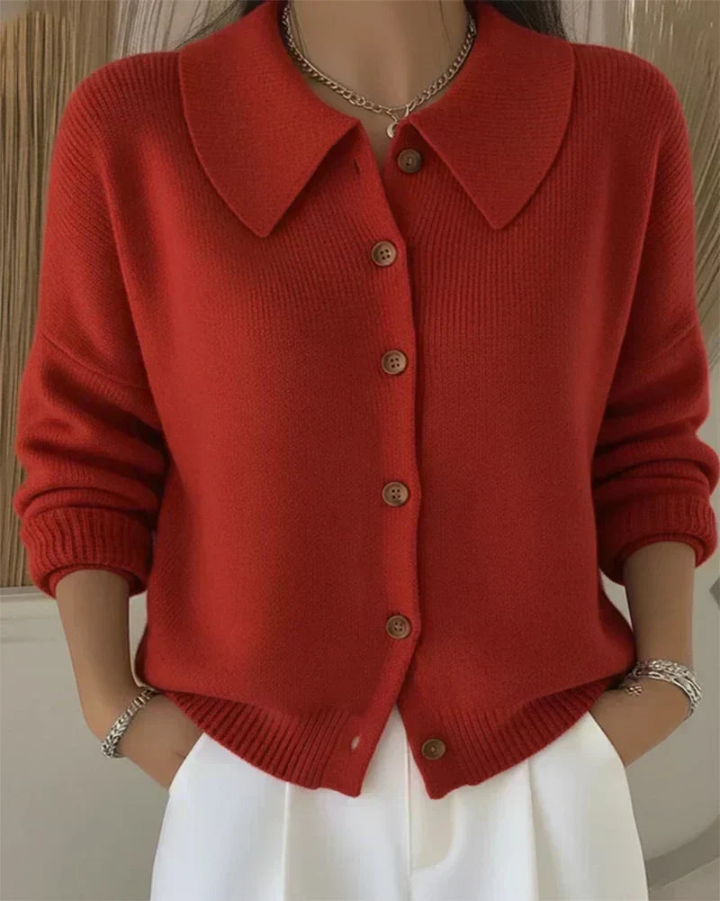 Vespera™ | Cardigan con Collo a Bottone