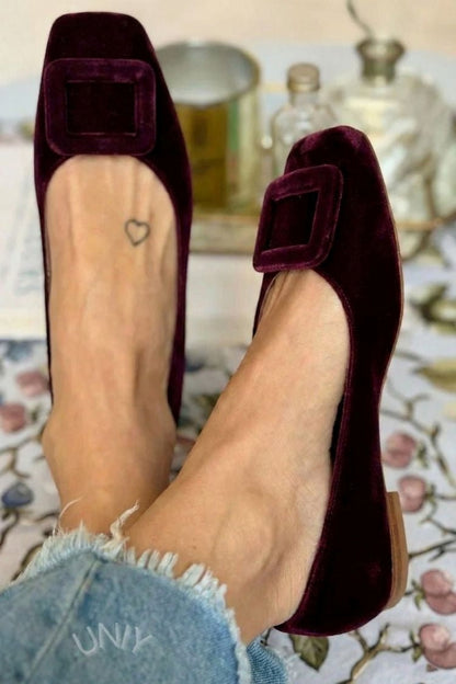 Ballerine in velluto a punta quadrata con fibbia