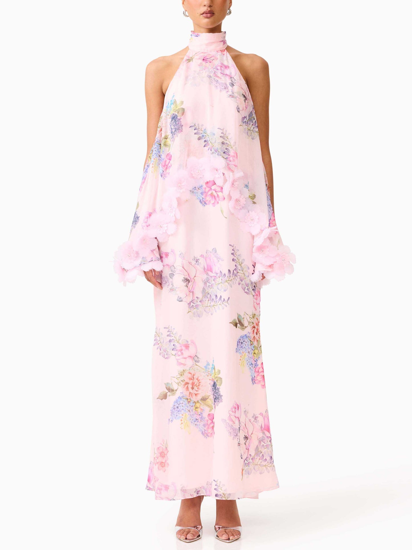 Abito lungo con scollo floreale