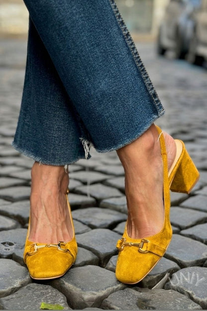 Slingback con tacco a blocco in camoscio oliva