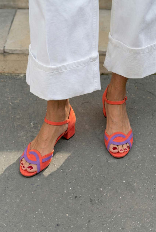 Sandali in camoscio con cinturino alla caviglia e tacco a blocco - Peep Toe [Pre-ordine]
