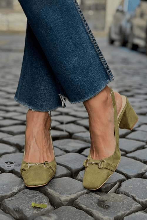 Slingback con tacco a blocco in camoscio oliva