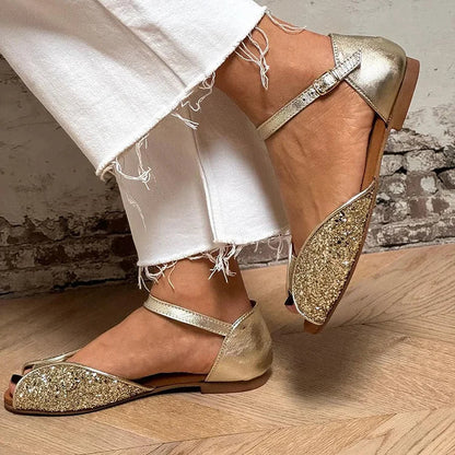 Sandali peep toe in paillettes oro con cinturino alla caviglia e fibbia