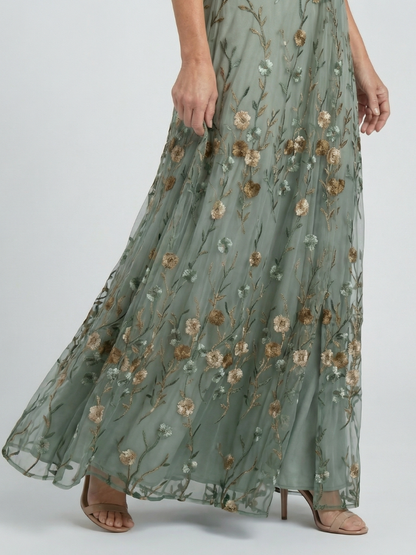 Selora | Abito Maxi-Flow con colletto a halter