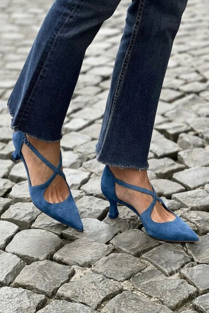 Décolleté kaki a punta con fibbia e cinturini incrociati