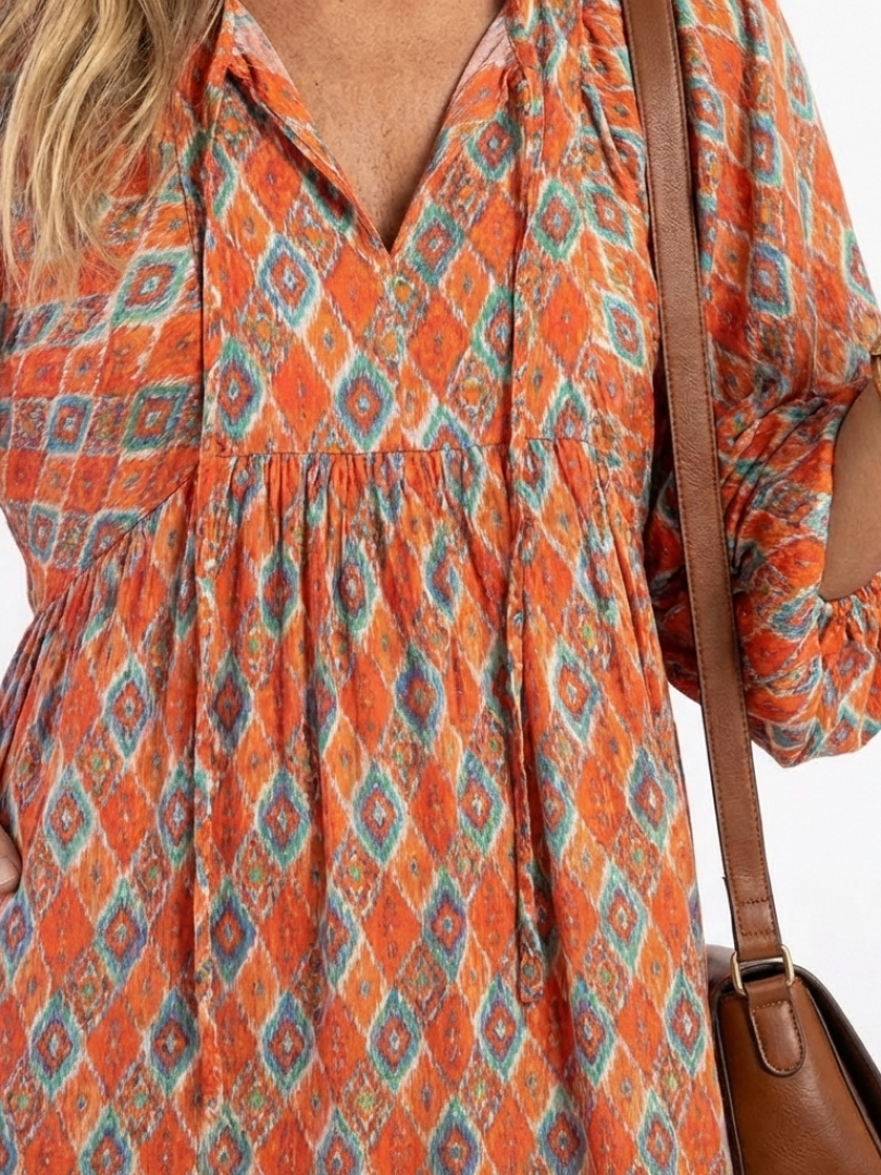 Amara | Vestito midi a strati con scollatura a V e stampa geometrica