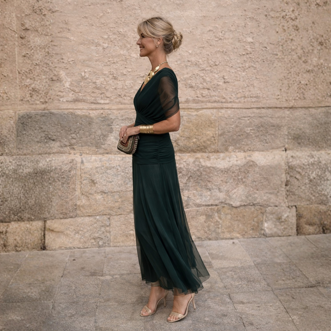 Mikaela | Abito lungo con spalline scoperte