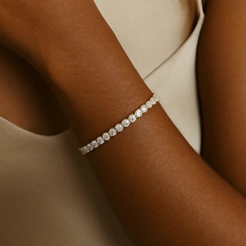 Bracciale dorato in Moissanite