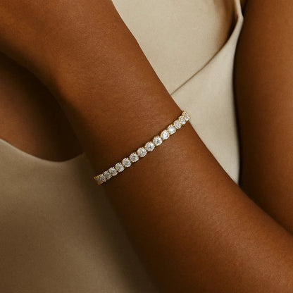 Bracciale dorato in Moissanite