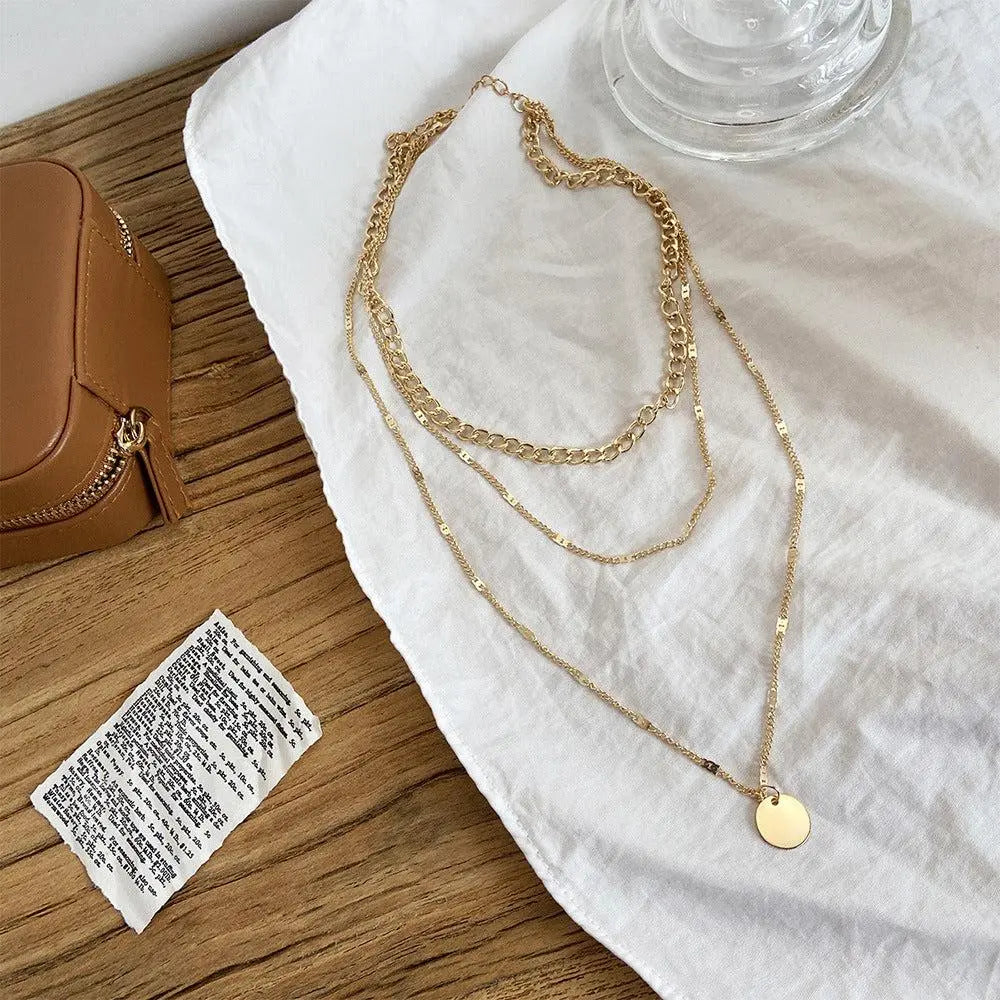 Collana elegante in oro e argento