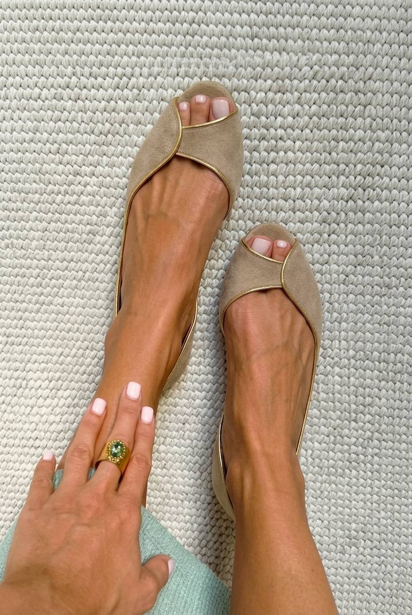 Ballerine d'Orsay in camoscio Beige e Oro