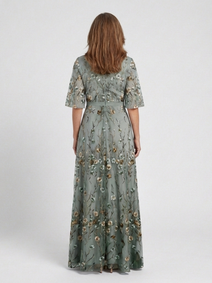 Evadne | Abito maxi floreale con scollo a V e maniche corte
